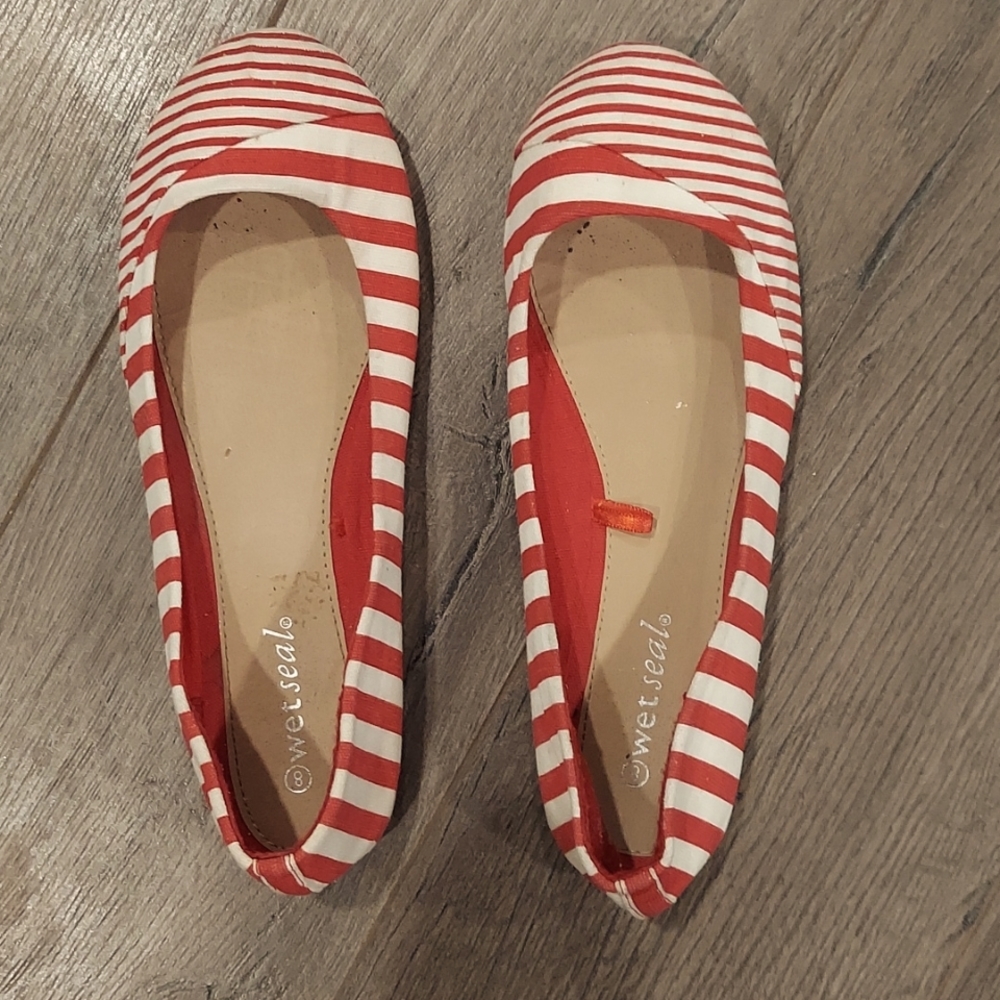 Red and white Striped flats